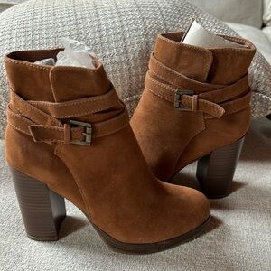A New Day cognac 4” heel zip up boots 6.5”